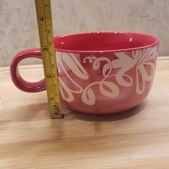 New Starbucks 2023 Holiday Edition Red Ribbon coffee or soup mug, 16oz - Picture 4 of 6